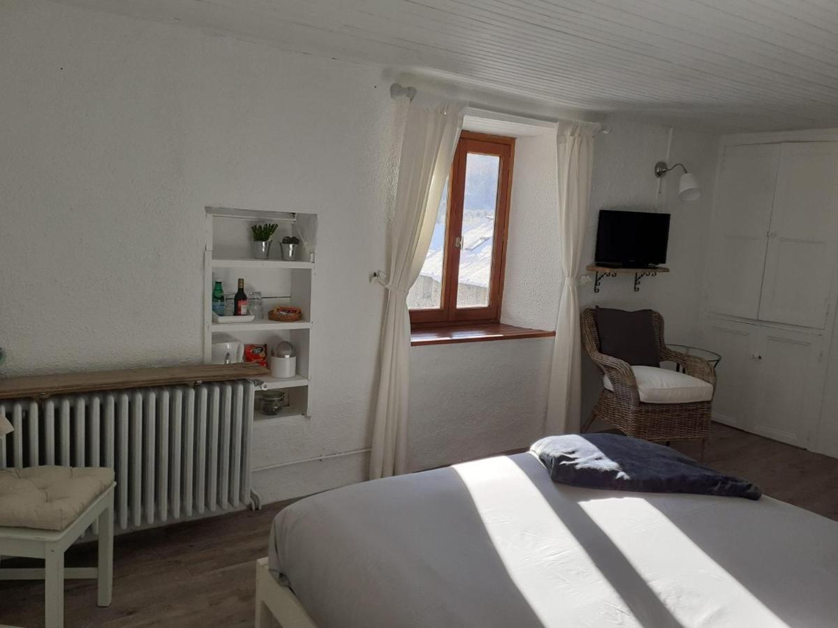 Bed And Breakfast Les Airelles Val-des-Prés 外观 照片